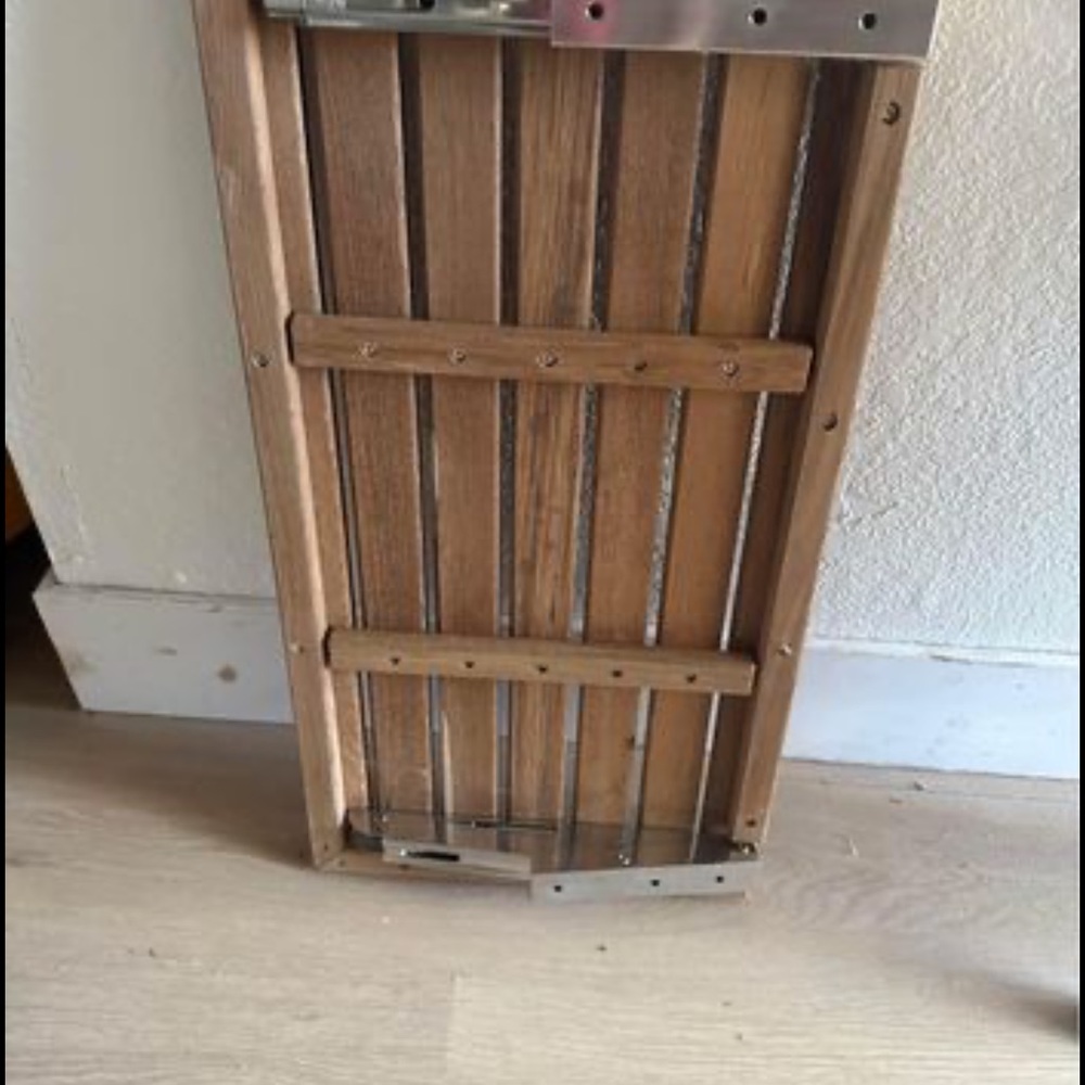 Shower bench - Picture 2 of 2